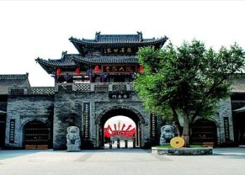 Lingling Kwong, Orm Kornnaphat confirmed to star in new project – GMA Network