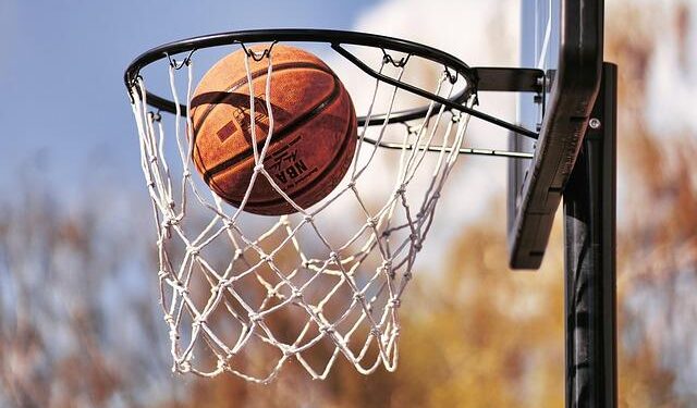 Toledo pulls away late to hand YSU 69-65 defeat – tribtoday.com