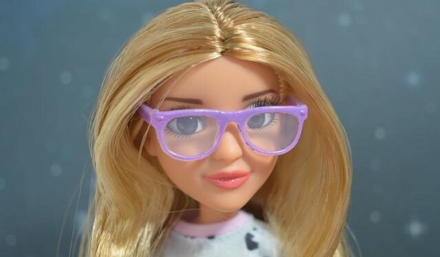 ‘Avatar’ and more: The 17 must-see films you and your family will be talking about this holiday season – Houston Chronicle