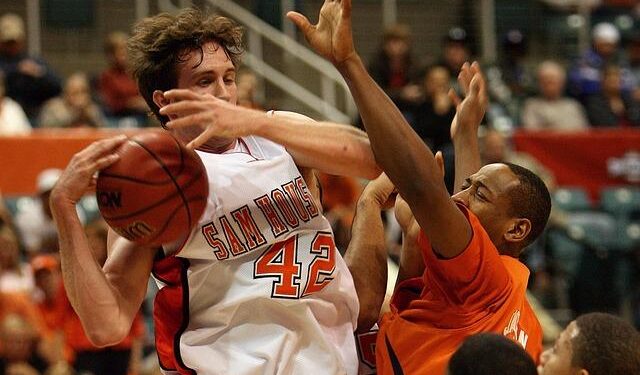 Women’s college basketball poll rankings see Texas rise in USA TODAY Sports coaches poll – USA Today