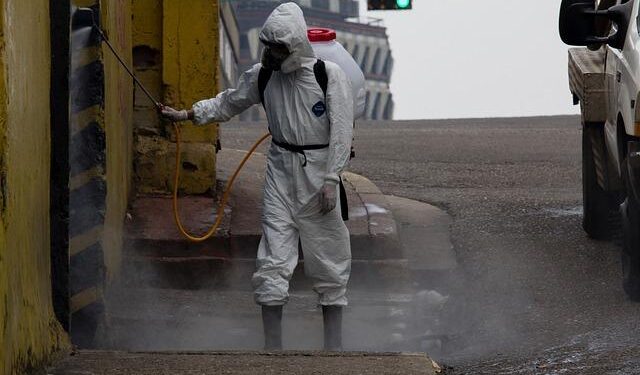 Through the lens: Four decades of arts & entertainment with photojournalist Roger Mastroianni – Fresh Water Cleveland