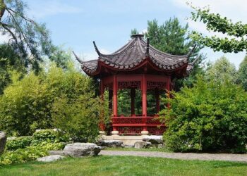 ‘An entertainment pavilion on bones’: new Russian museum opens in occupied Mariupol – The Art Newspaper