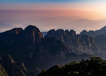 The Tumultuous Trajectory of China’s Economic Powers – Quillette