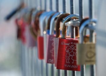 German politicians decry Russia labeling DW ‘undesirable’ – DW