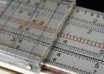 7 holiday hosting rules Boomers stress over that younger hosts ignore completely – VegOut