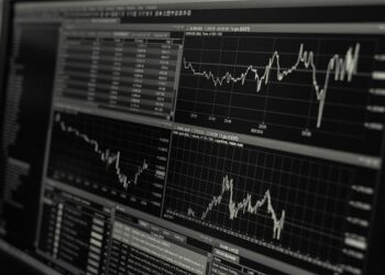 World’s Calmest Stock Market Challenges Options Traders in India – Bloomberg.com