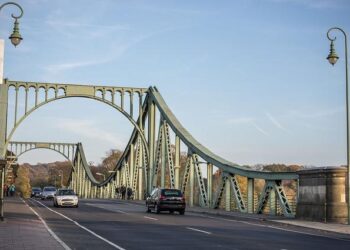 Real-World Agent Examples with Gemini 3 – blog.google