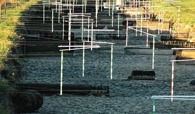 Shiffrin rallies to extend WCup slalom win streak – ESPN