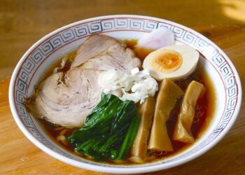 People who thrive in their 70s while their peers seem to fade away usually gave up these 6 expectations sometime in their 60s – VegOut