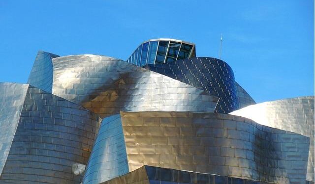 Guggenheim raises Sphere Entertainment stock price target to $188 on venue outlook – Investing.com