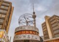 Texas Capital upgrades AMC Entertainment stock rating on debt progress – Investing.com