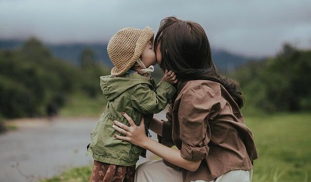 Helicopter Parents Are Co-Piloting Their Adult Children’s Careers – WSJ